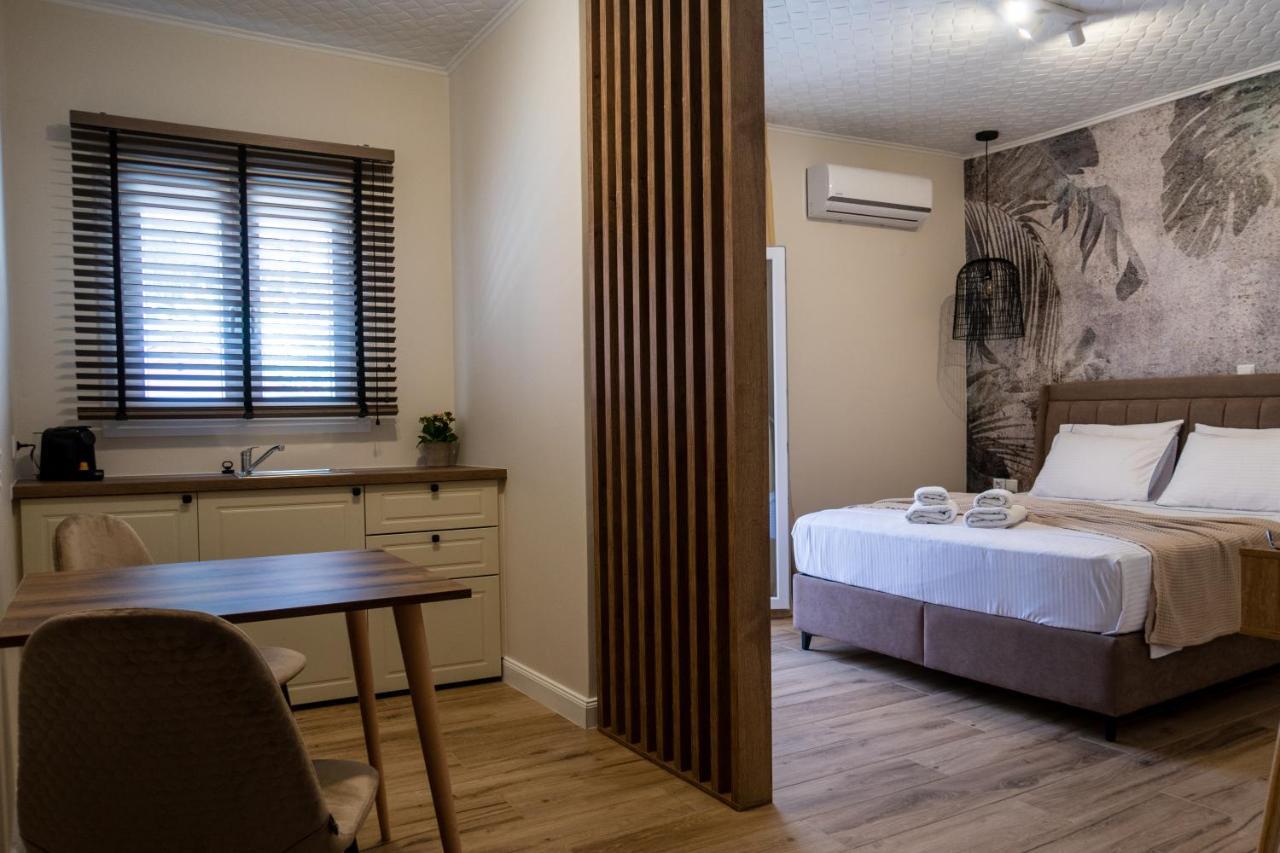 Cristina Apartments ไกออส ภายนอก รูปภาพ