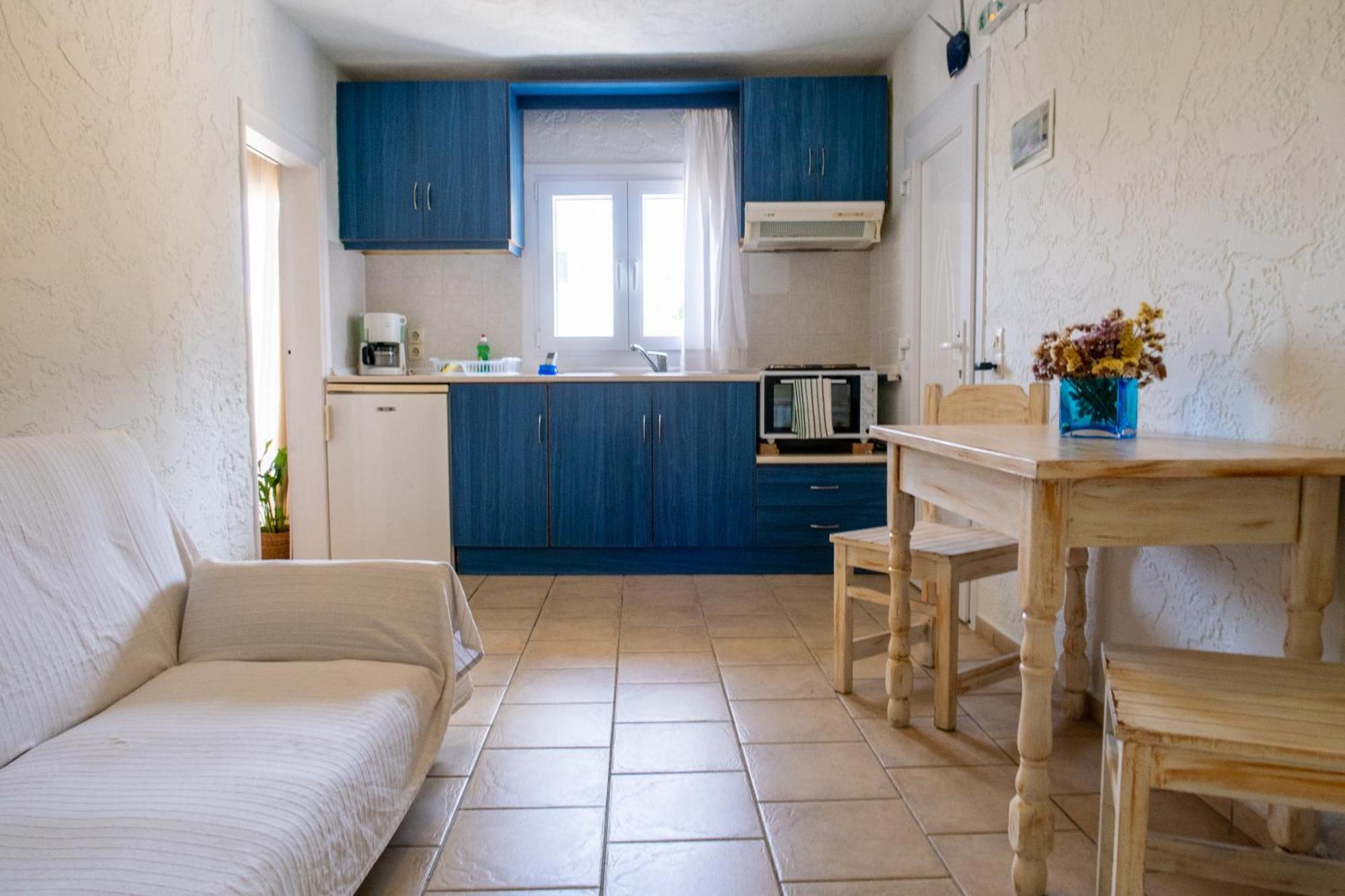 Cristina Apartments ไกออส ภายนอก รูปภาพ