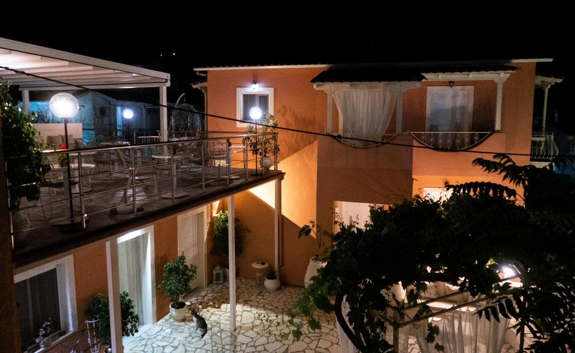 Cristina Apartments ไกออส ภายนอก รูปภาพ