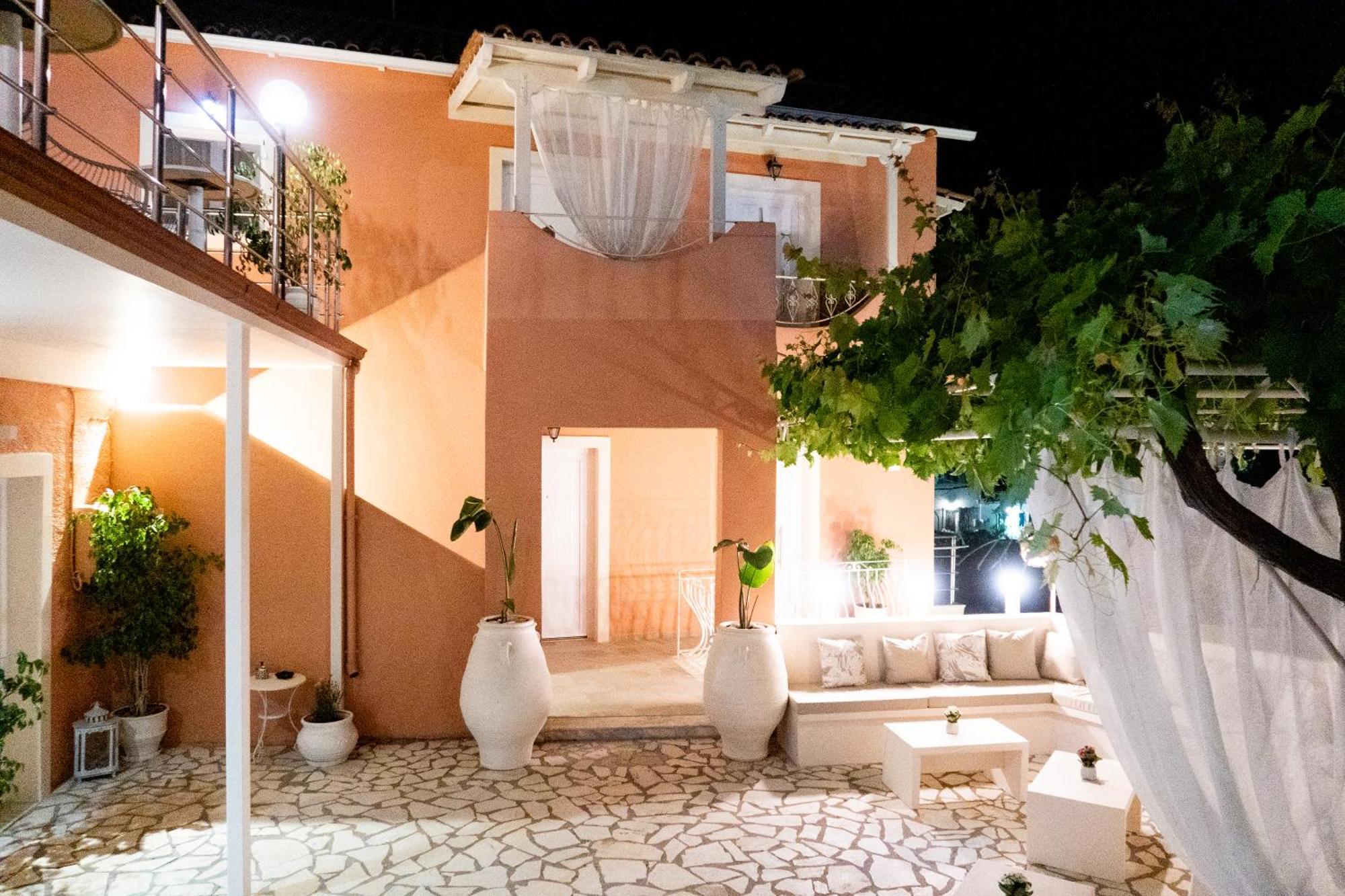 Cristina Apartments ไกออส ภายนอก รูปภาพ