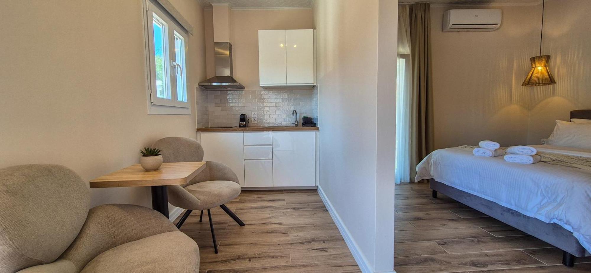 Cristina Apartments ไกออส ห้อง รูปภาพ